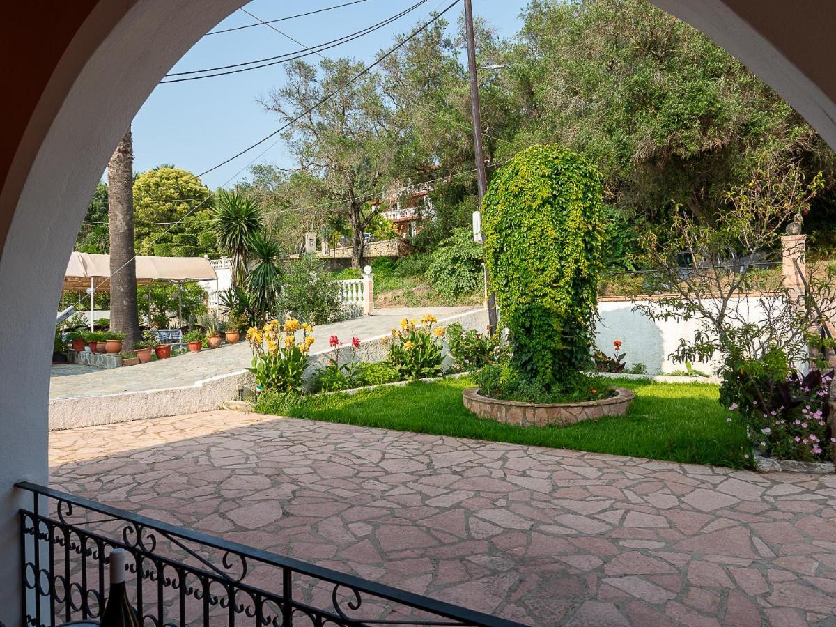 Apartment Xenofontas Agios Georgios Pagon